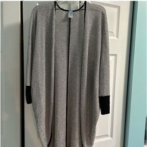 PINK MELO, Women's Black And White cardigan